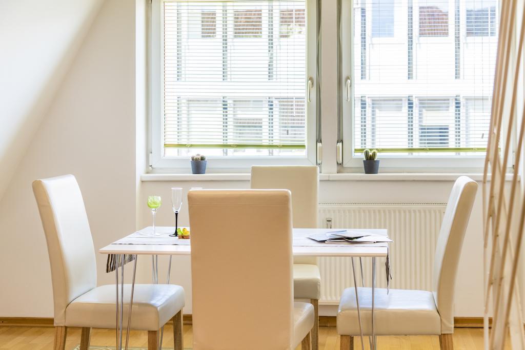 Maisonette Apartment Am Bahnhof - Adults Only Ίνσμπρουκ Εξωτερικό φωτογραφία