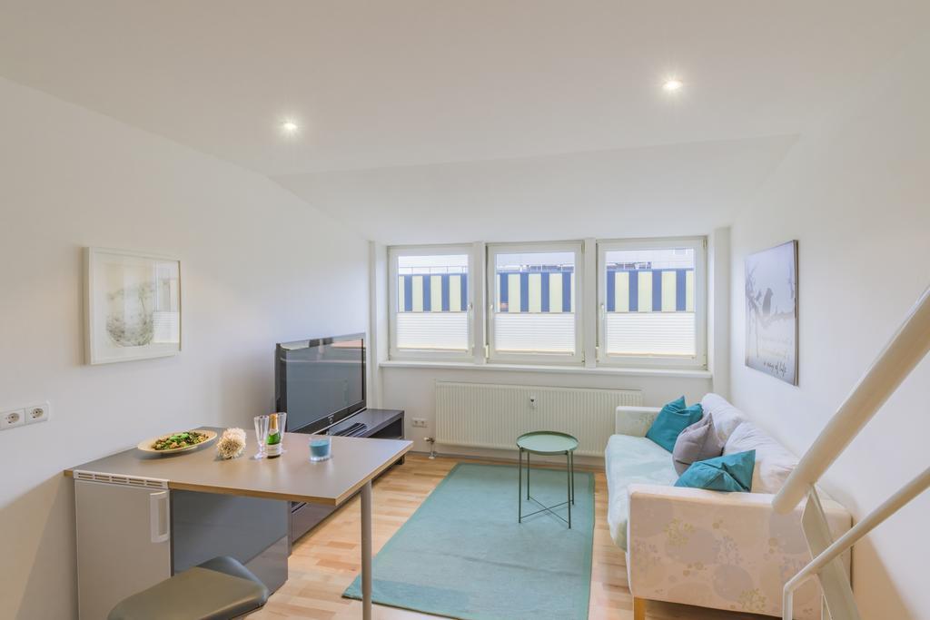 Maisonette Apartment Am Bahnhof - Adults Only Ίνσμπρουκ Εξωτερικό φωτογραφία