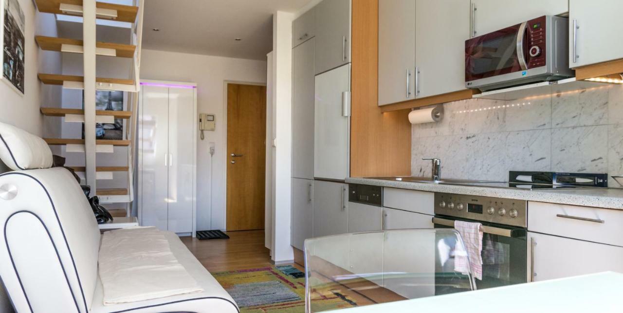Maisonette Apartment Am Bahnhof - Adults Only Ίνσμπρουκ Εξωτερικό φωτογραφία
